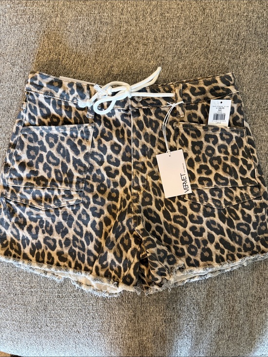 Vervet Pants - Vervet Leopard Print Drawstring Jean Shorts - Brown Leopard